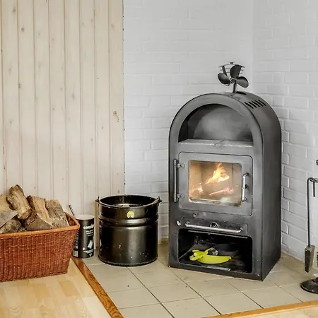 Answald - From The Sea By Interhome * Hals